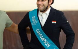 الفارس العراقي فالح الدليمي يحرز المركز الأول في بطولة بوذيب للفروسية بأبوظبي